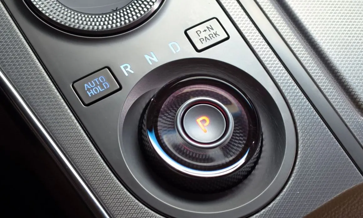 Genesis GV80 — фото 10