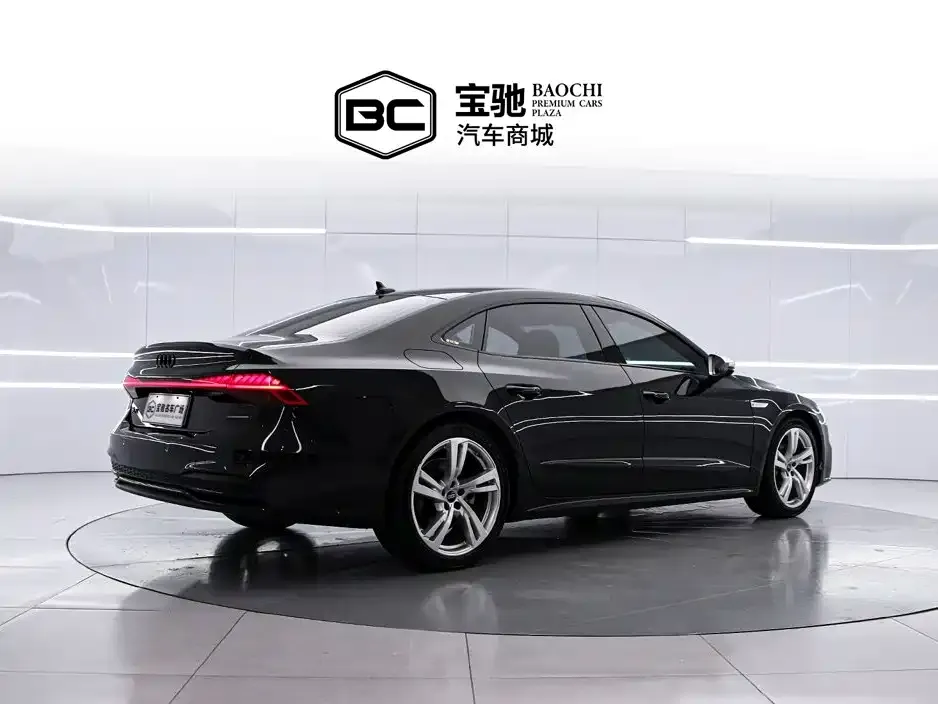 Audi A7L — фото 6