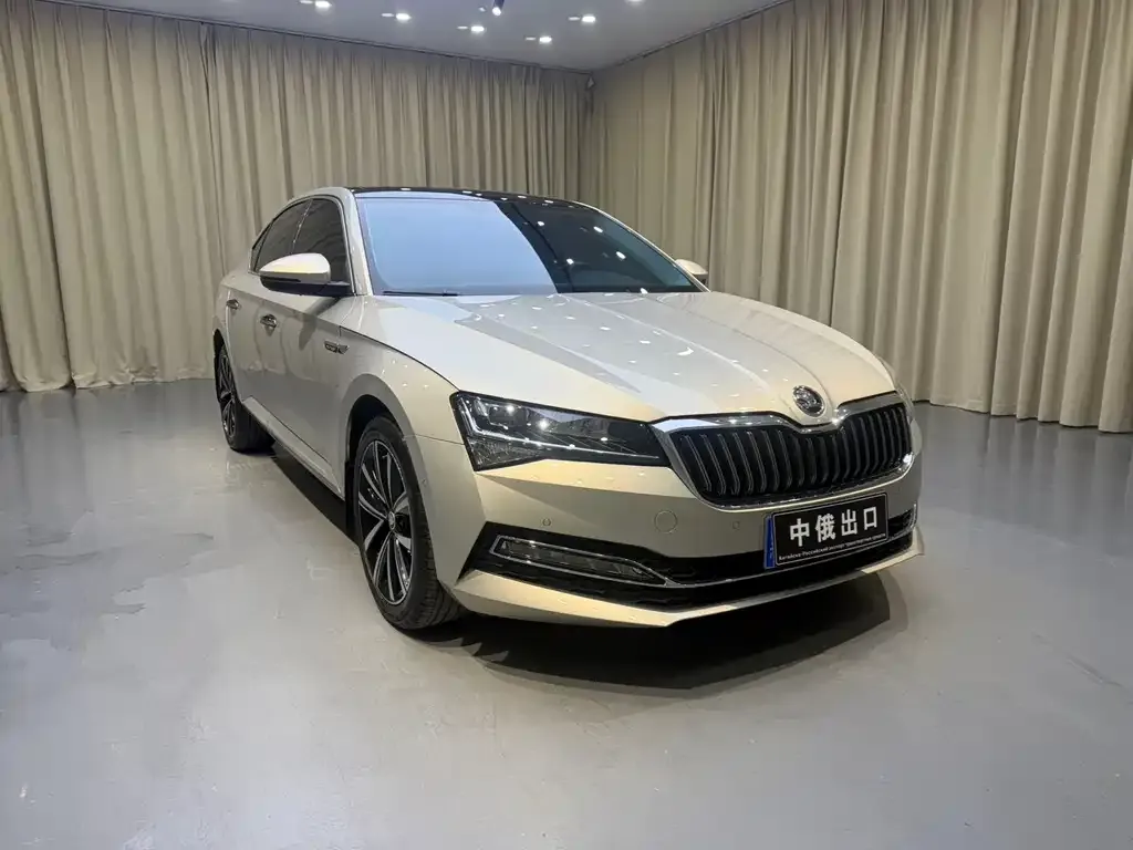 Skoda Superb 2023 из CN, фото 6