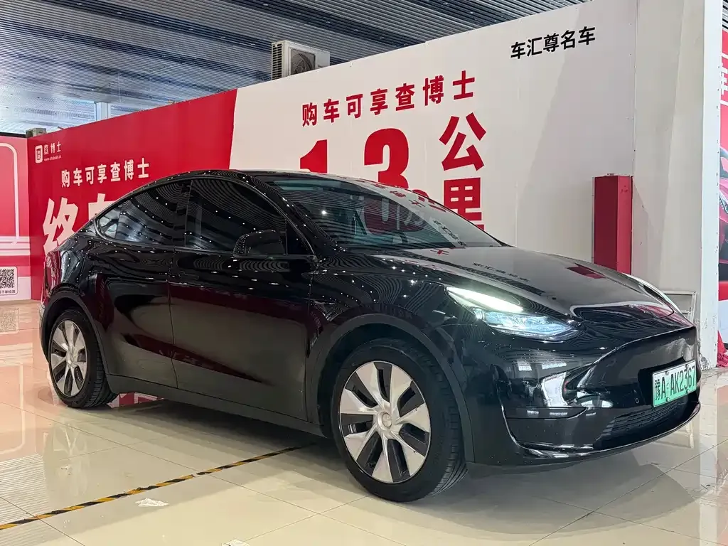 Tesla Model Y — фото 4