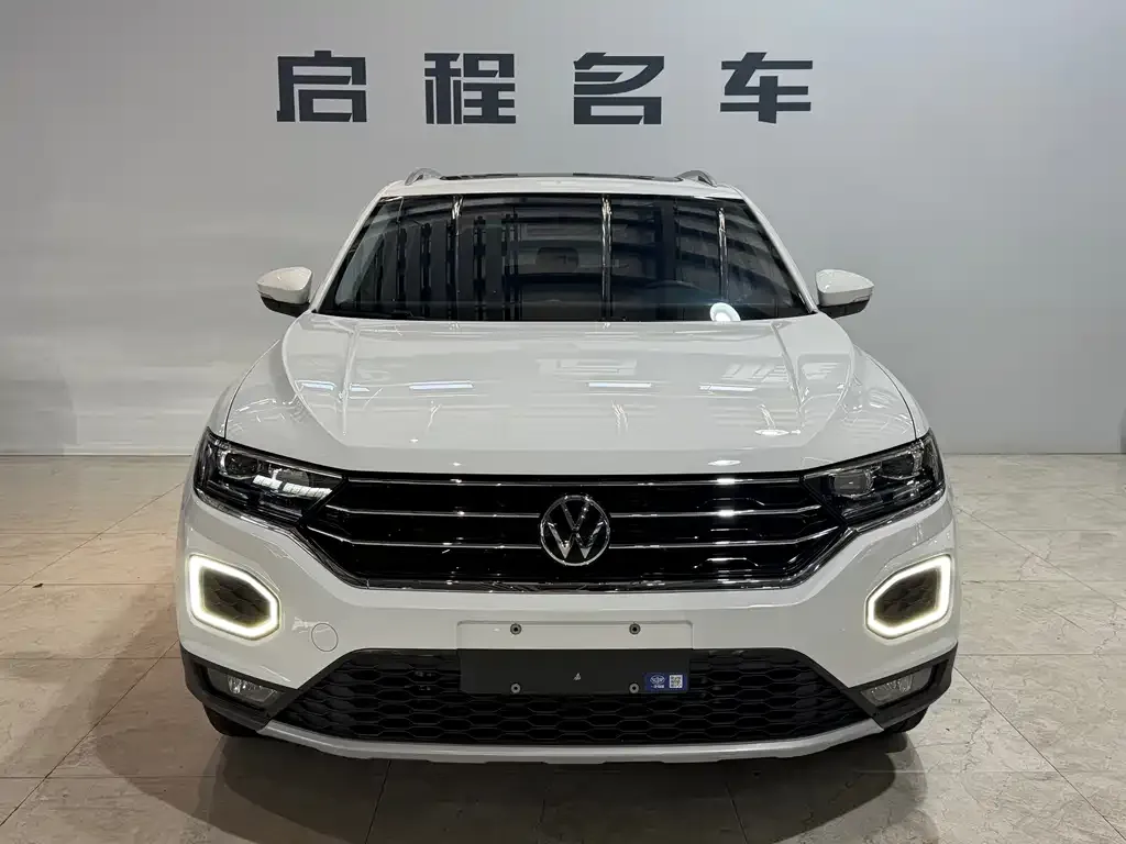 Volkswagen T-Roc — фото 4