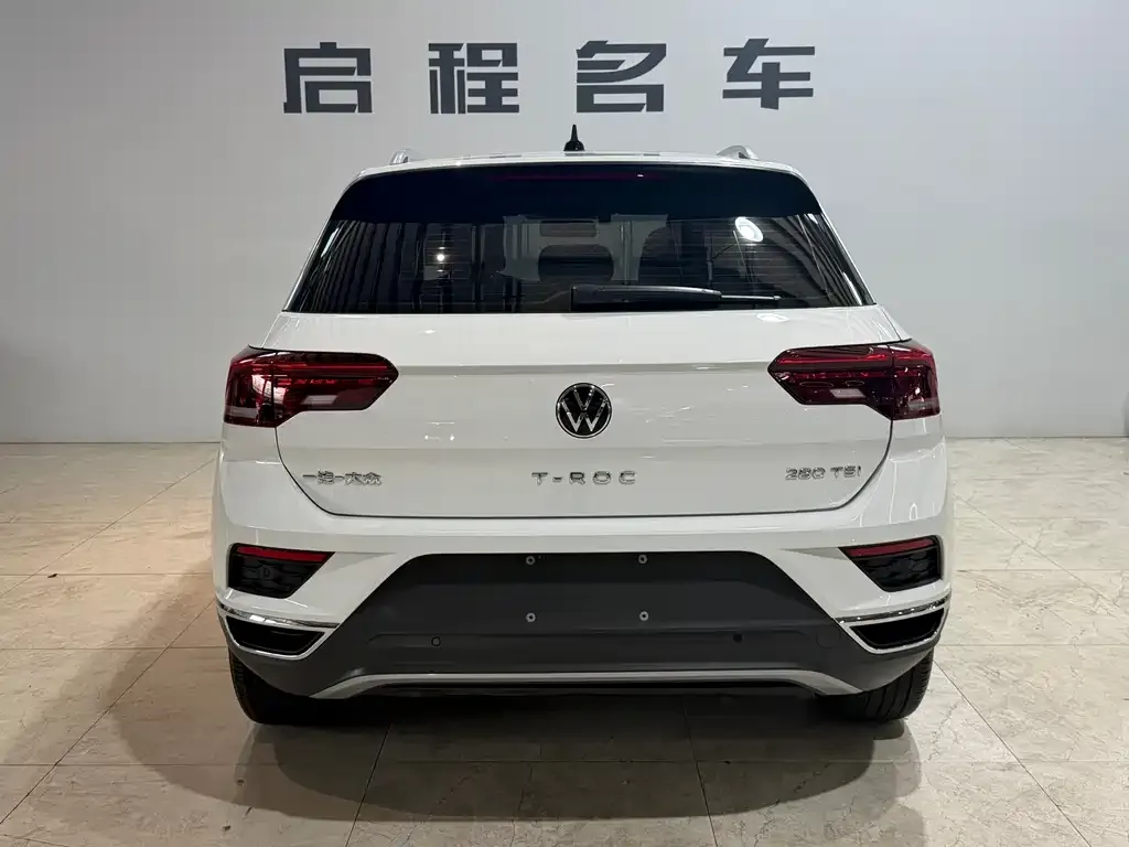 Volkswagen T-Roc — фото 3