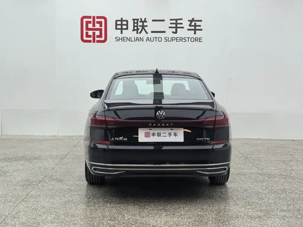 Volkswagen Passat — фото 8
