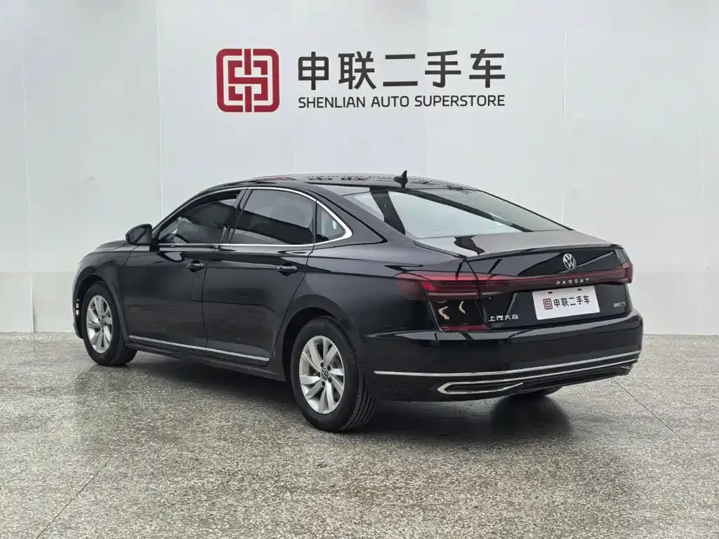 Volkswagen Passat — фото 6