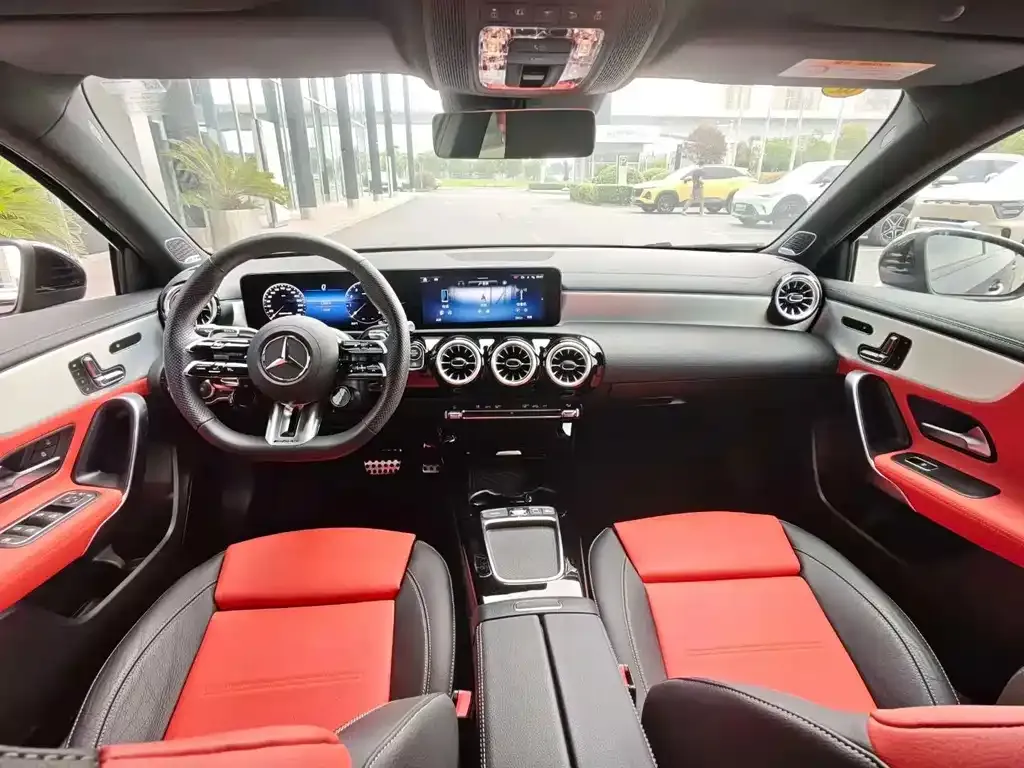 Mercedes-Benz A-Class AMG — фото 5