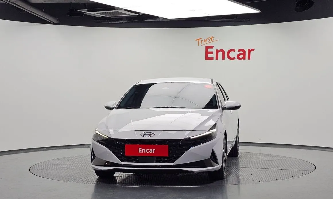 Hyundai AVANTE — фото 2