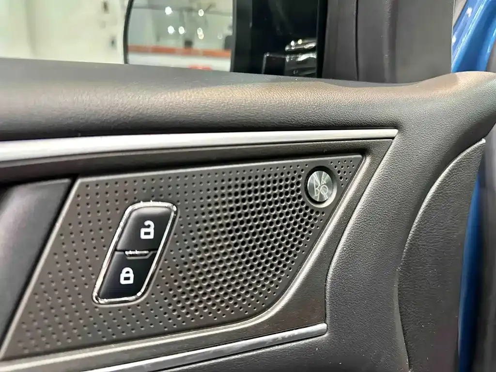 Ford Edge — фото 5