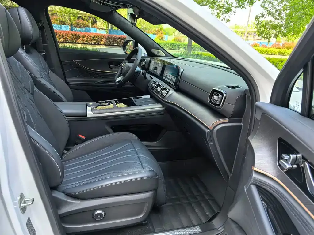 Chery Tiggo 9 — фото 10
