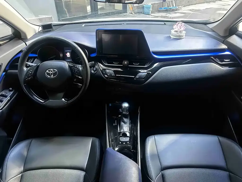 Toyota C-HR 2022 из CN, фото 9