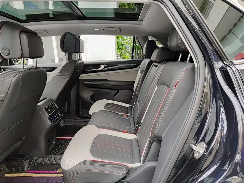 Volkswagen Teramont X 2024 из CN, фото 6