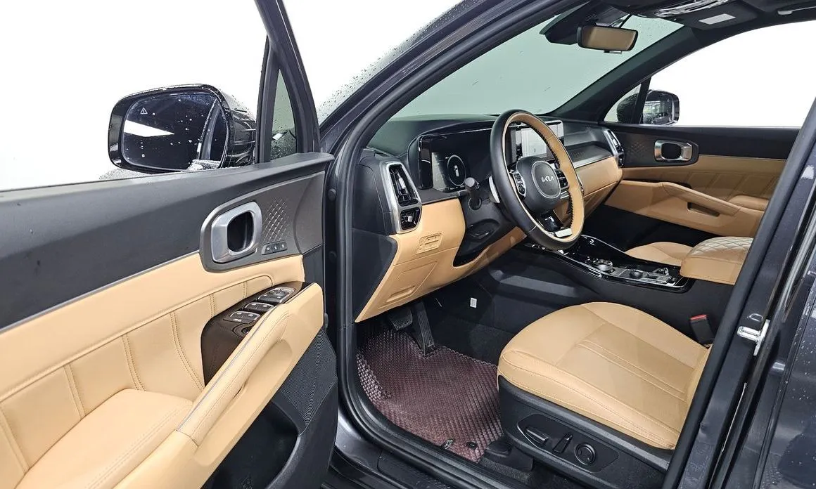 Kia Sorento — фото 5