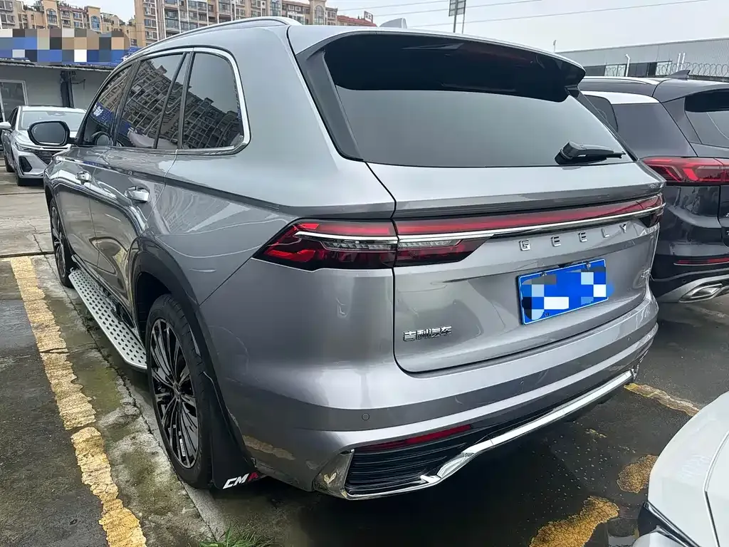 Geely Xingyue L — фото 10