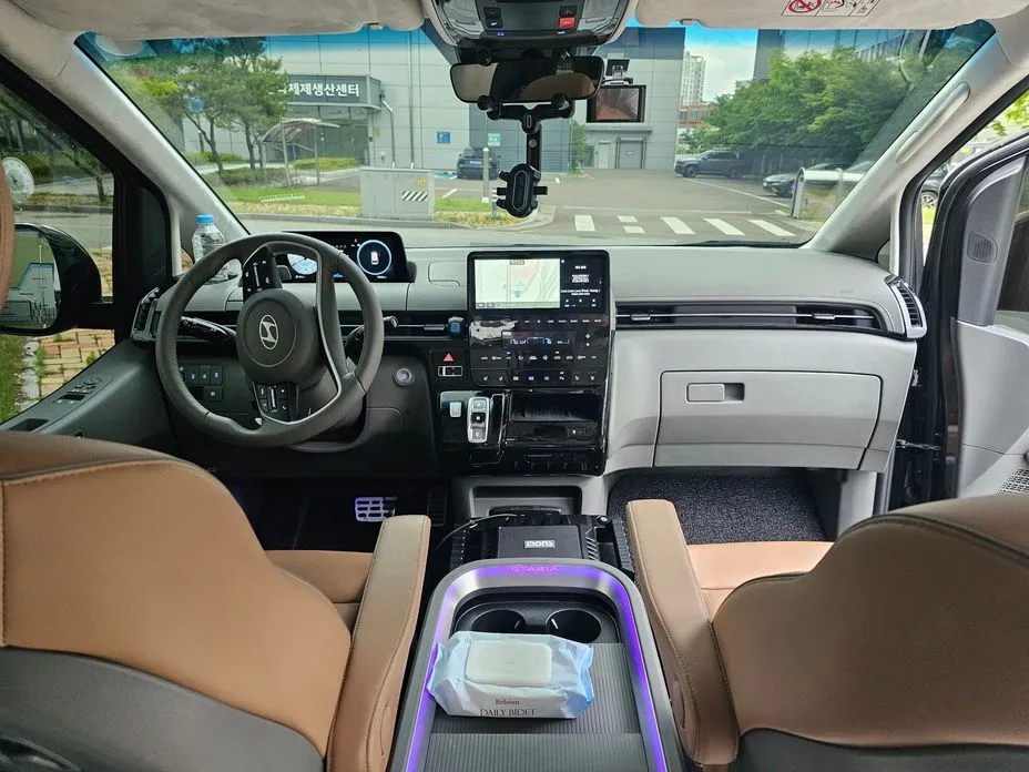 Hyundai Staria — фото 4