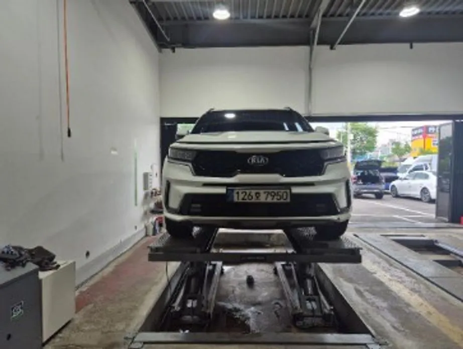 Kia Sorento — фото 1