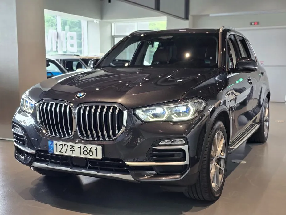 BMW X5 — фото 1