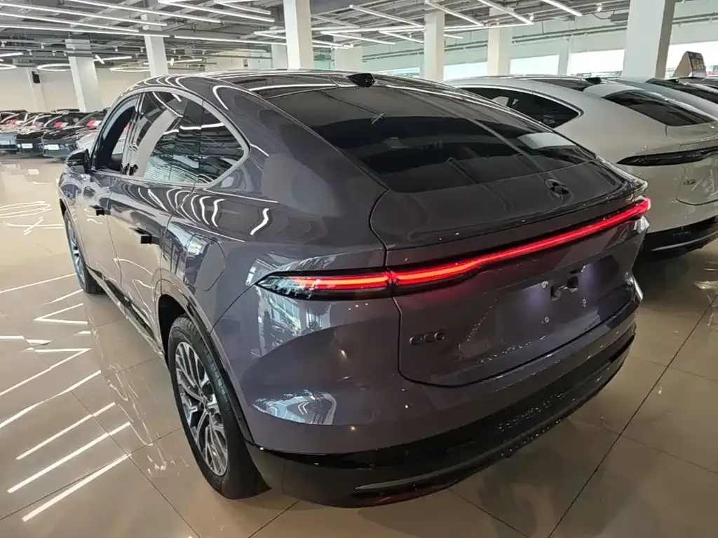 NIO EC6 — фото 8