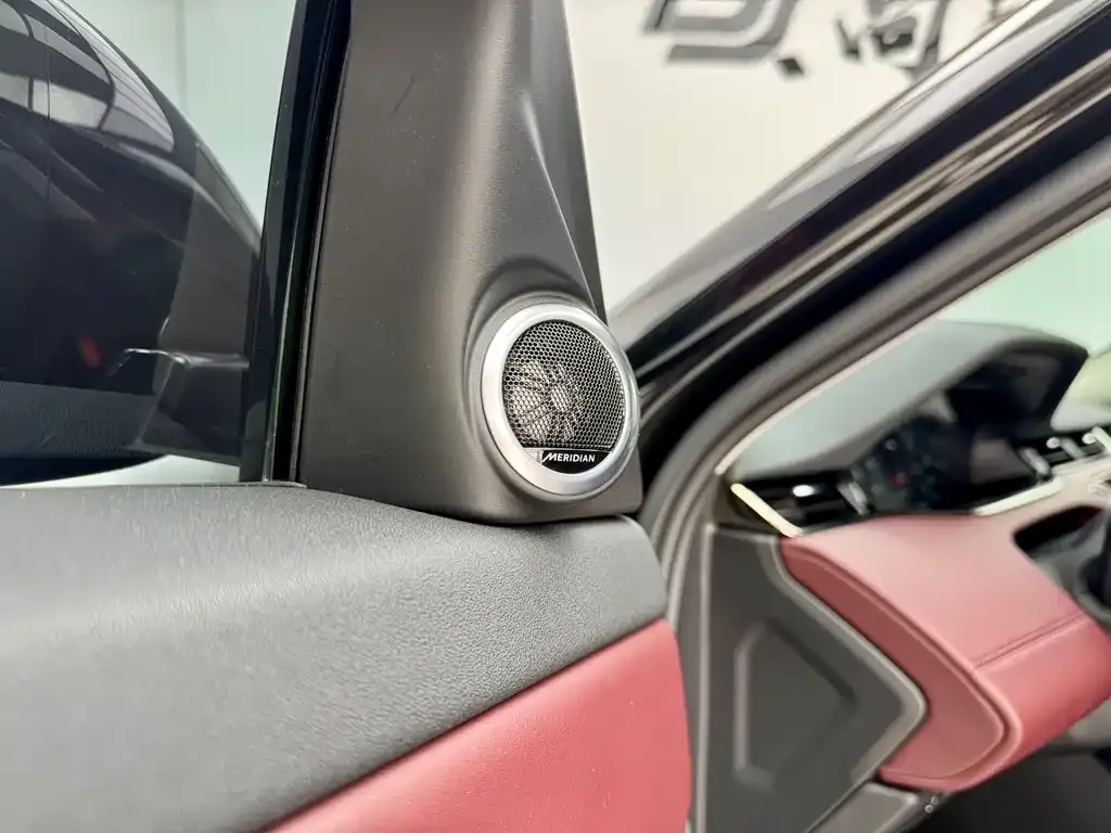 Land Rover Evoque — фото 4