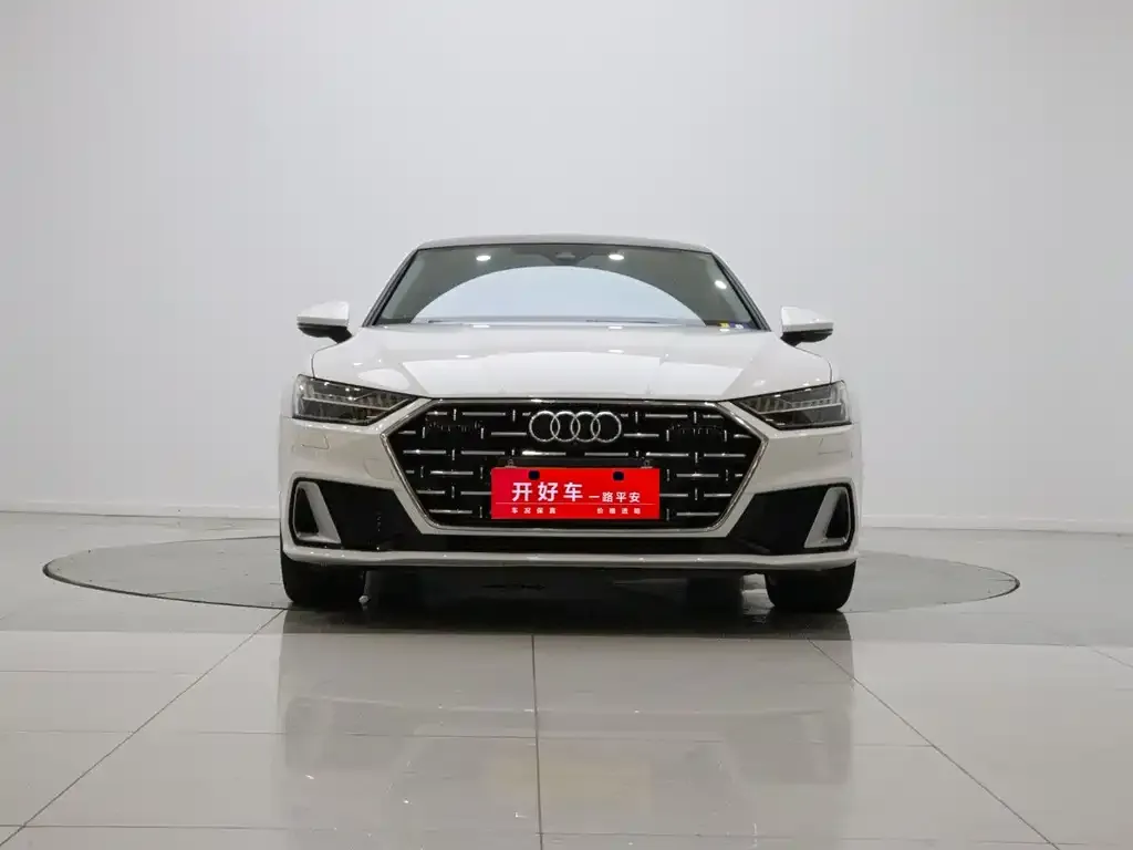 Audi A7L — фото 2