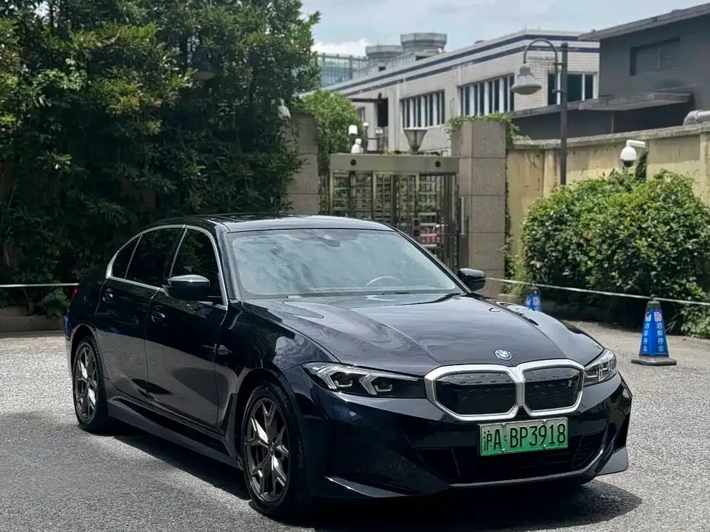 BMW i3 — фото 9