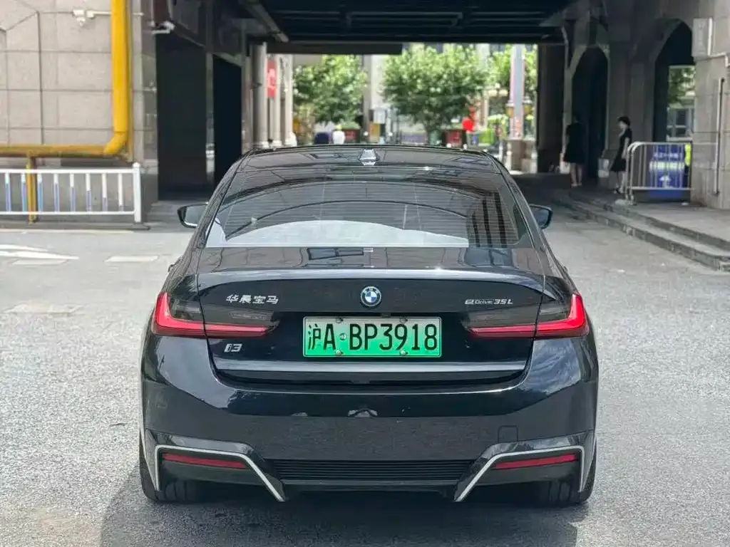 BMW i3 — фото 3
