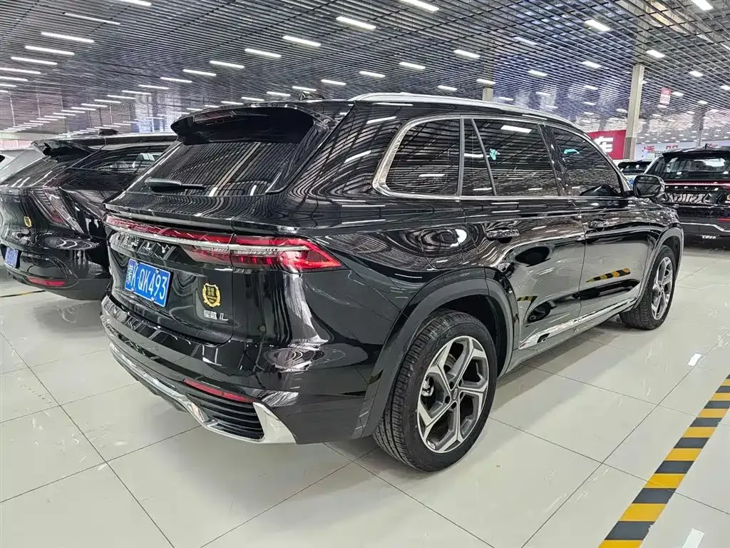 Geely Xingyue L — фото 10