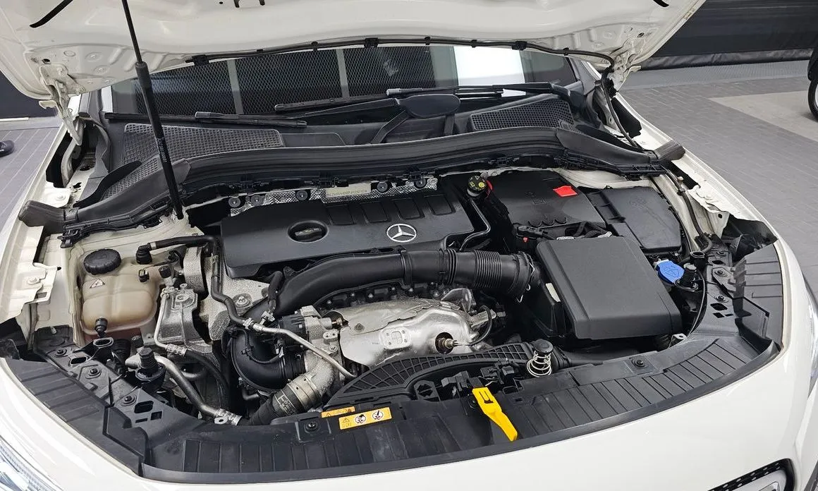 Mercedes-Benz GLA-Class — фото 10