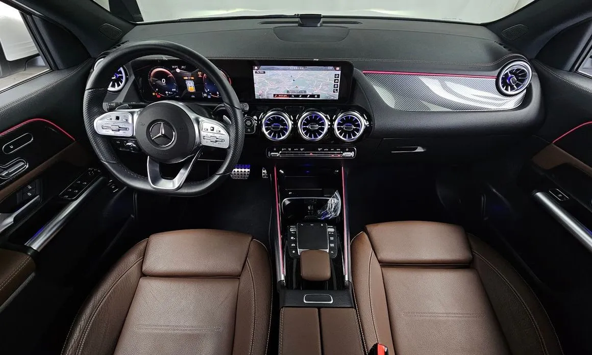 Mercedes-Benz GLA-Class — фото 8