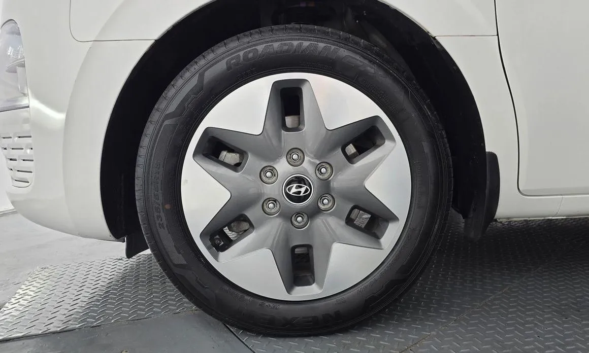 Hyundai Staria — фото 10