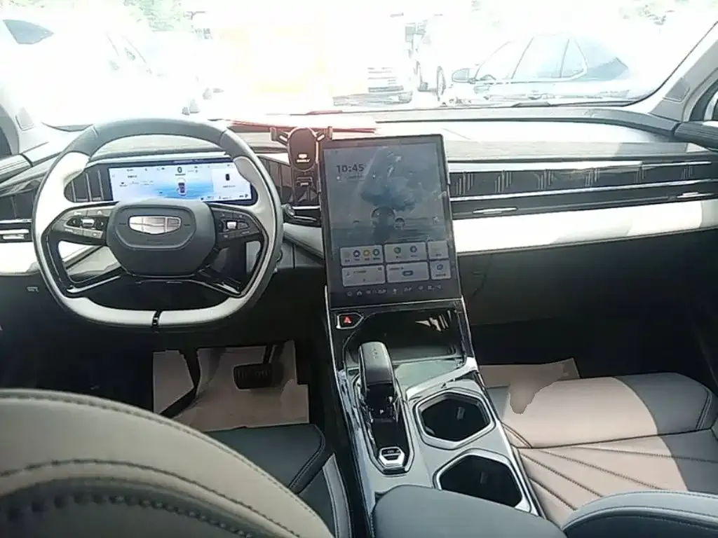 Geely Boyue L 2024 из CN, фото 10