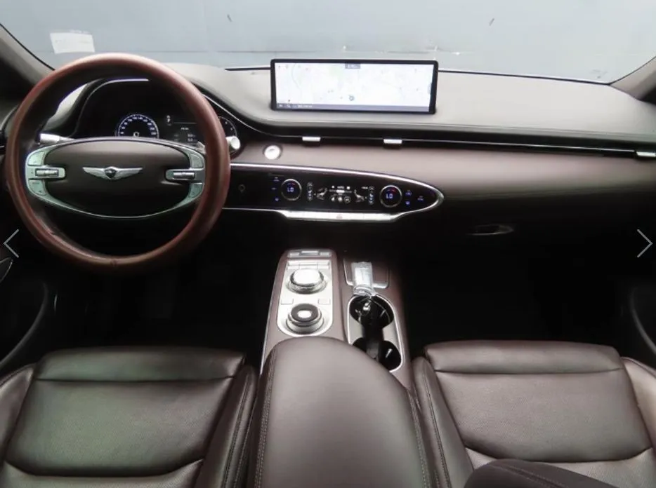 Genesis GV70 — фото 10