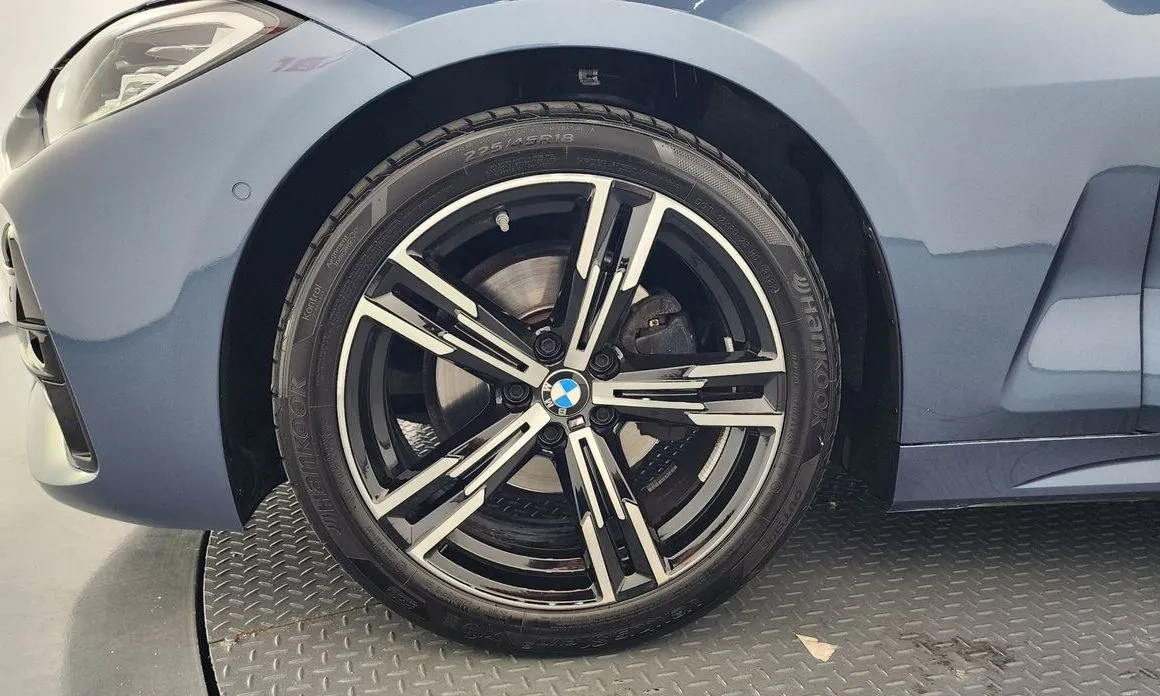 BMW 4-Series 2023 из KR, фото 9