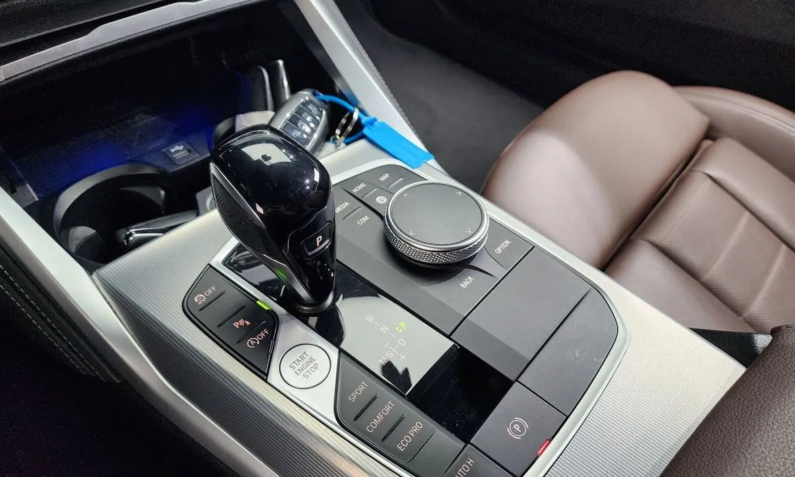 BMW 4-Series 2023 из KR, фото 10
