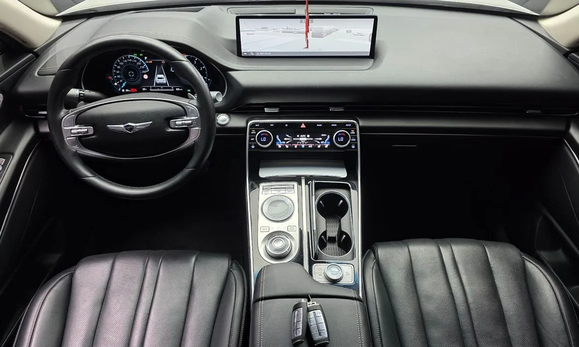 Genesis GV80 — фото 10