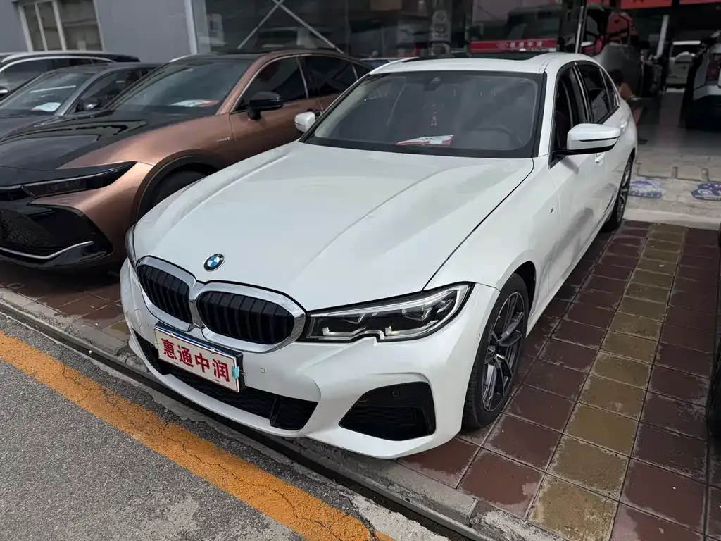 BMW 3 Series — фото 1