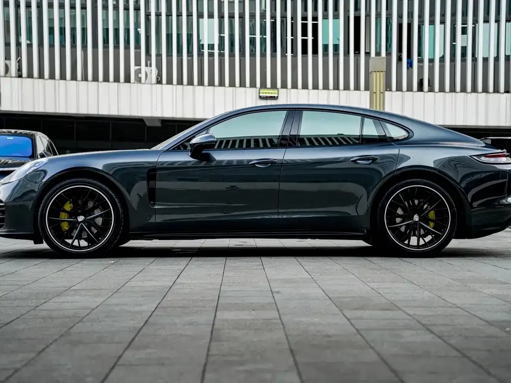 Porsche Panamera — фото 5