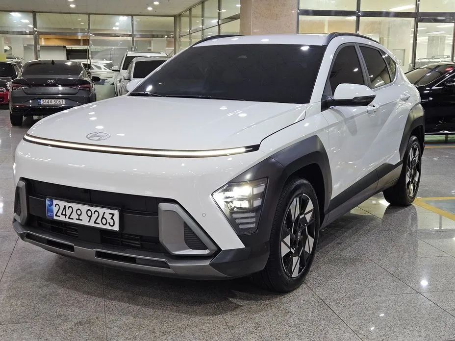 Hyundai Kona — фото 1