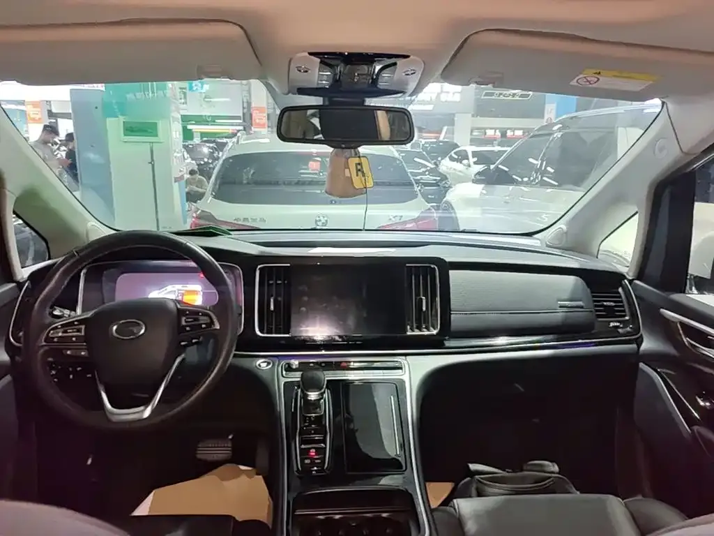 GAC Motor Trumpchi M8 — фото 10