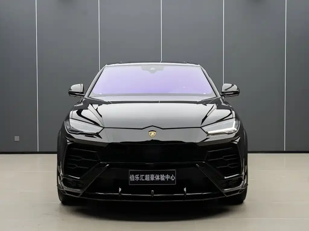 Lamborghini Urus — фото 3