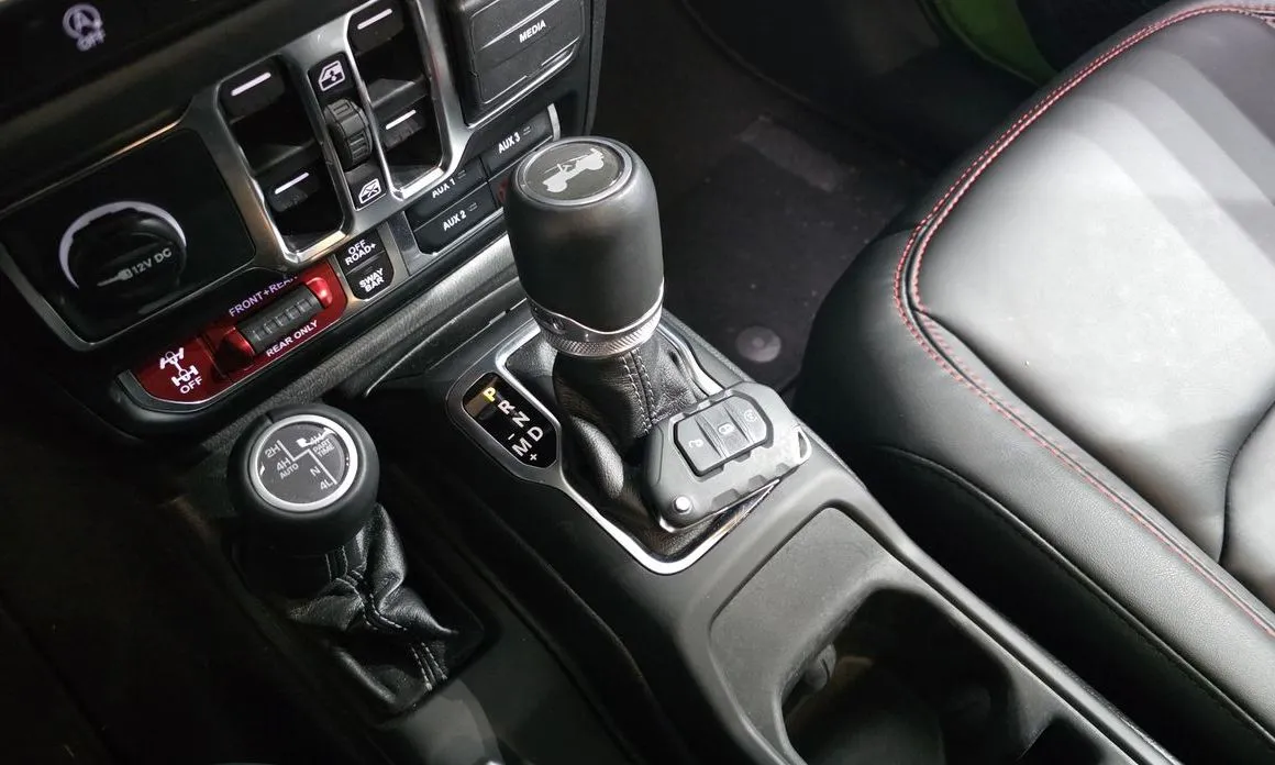 Jeep Wrangler 2025 из KR, фото 8