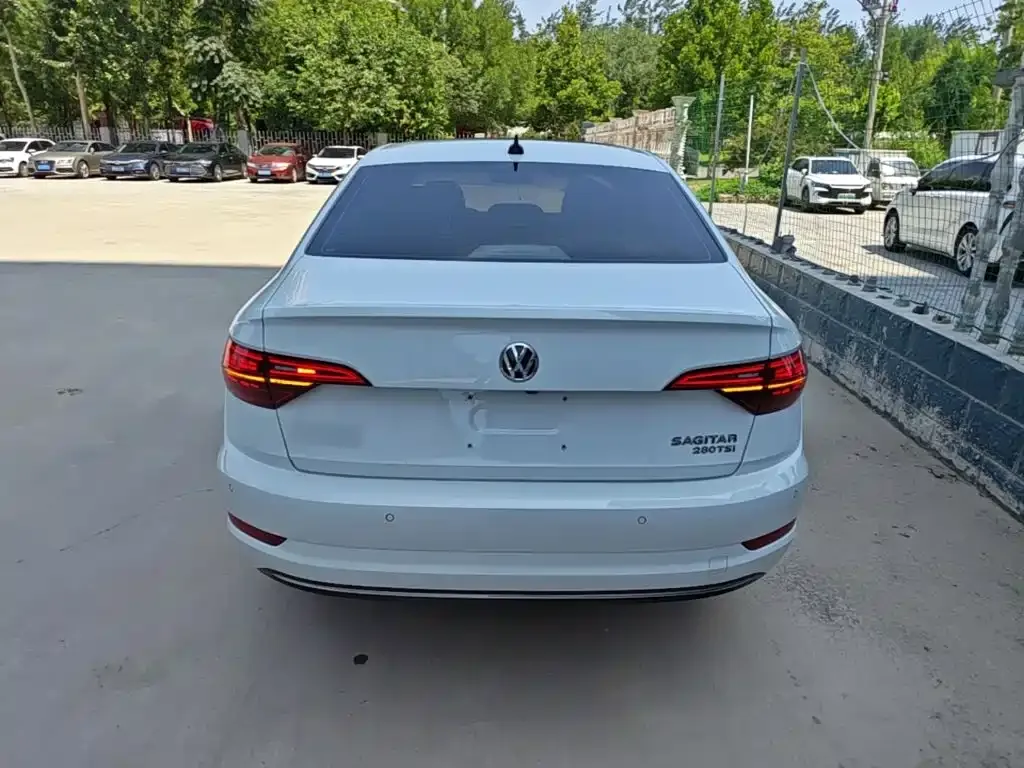 Volkswagen Sagitar 2022 из CN, фото 9