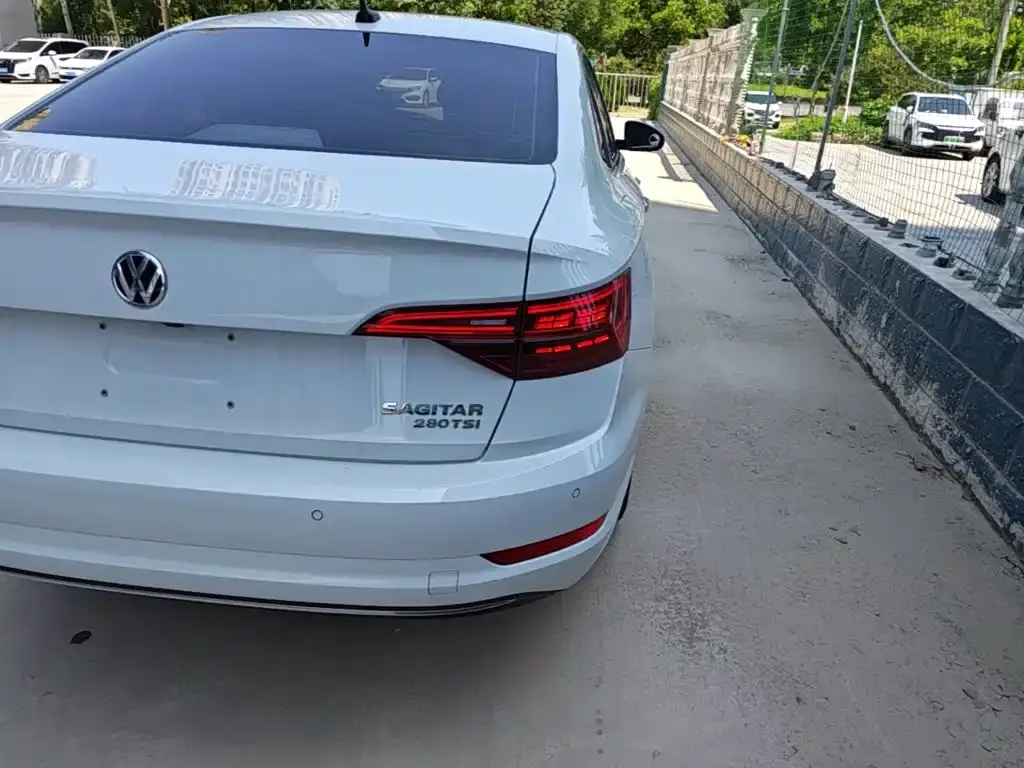 Volkswagen Sagitar 2022 из CN, фото 8