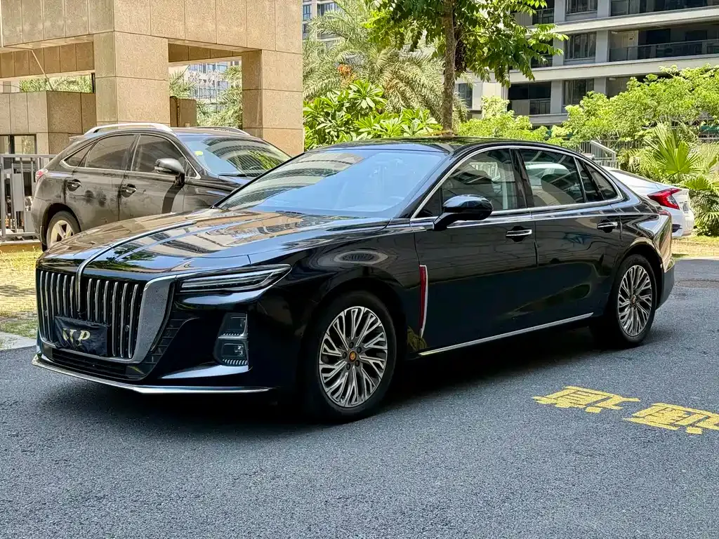 Hongqi H5 — фото 1