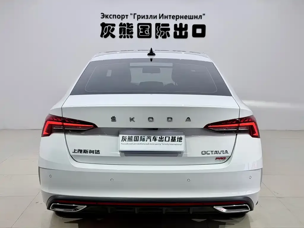Skoda Octavia — фото 3