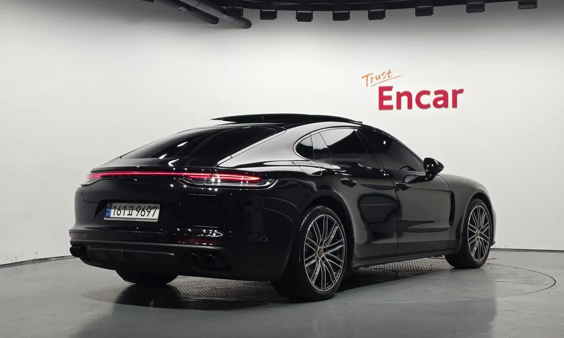 Porsche Panamera — фото 10