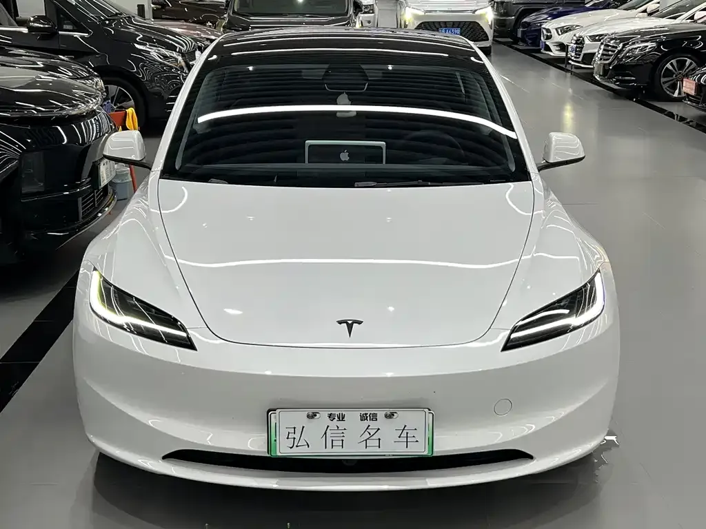 Tesla Model 3 — фото 6