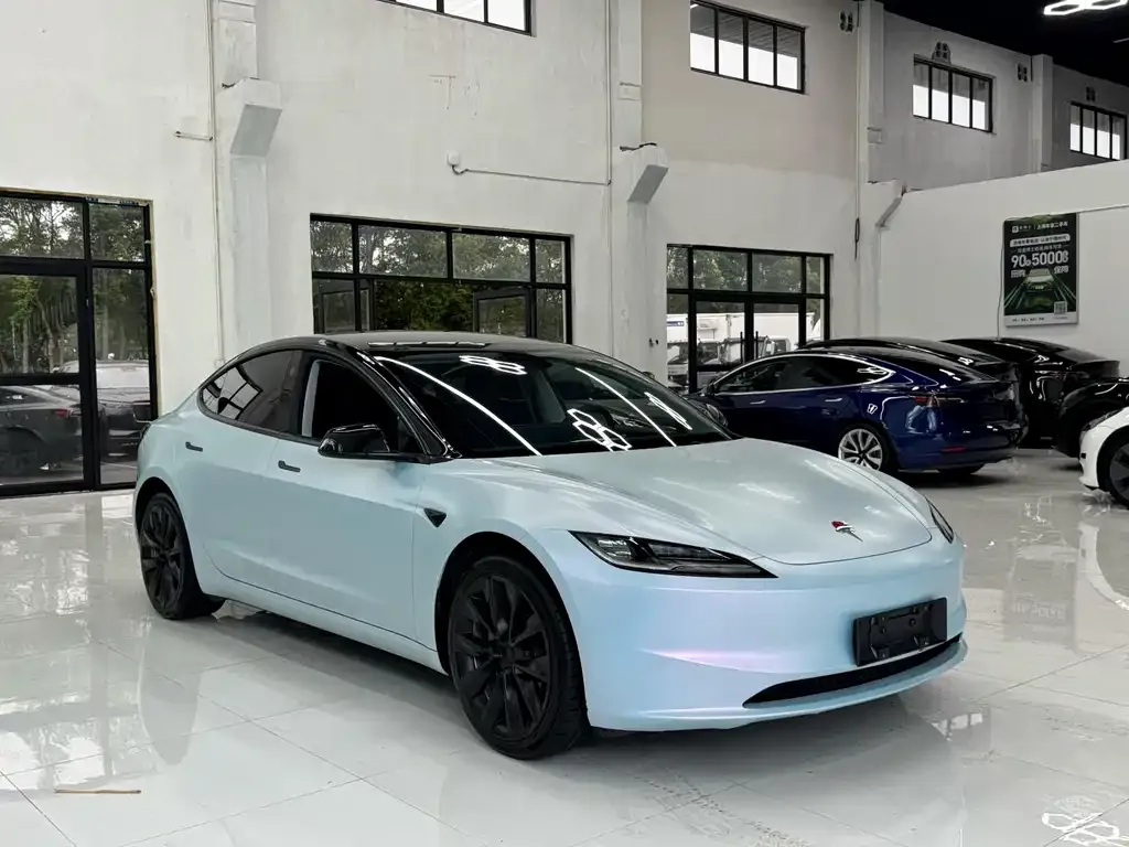 Tesla Model 3 — фото 9