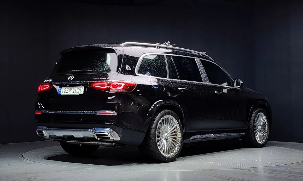 Mercedes-Benz GLS-Class — фото 9