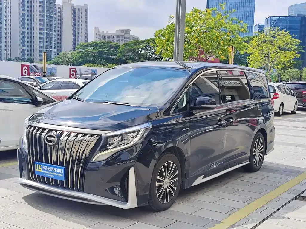 GAC Motor Trumpchi M8 — фото 1