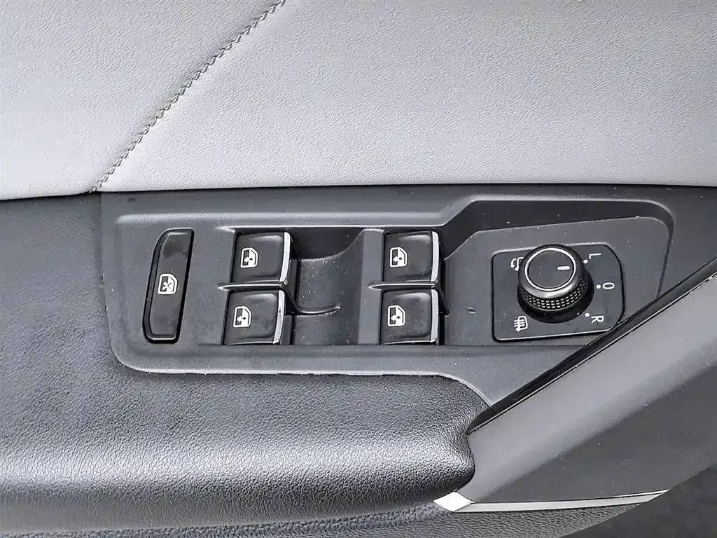 Volkswagen Tayron 2022 из CN, фото 10