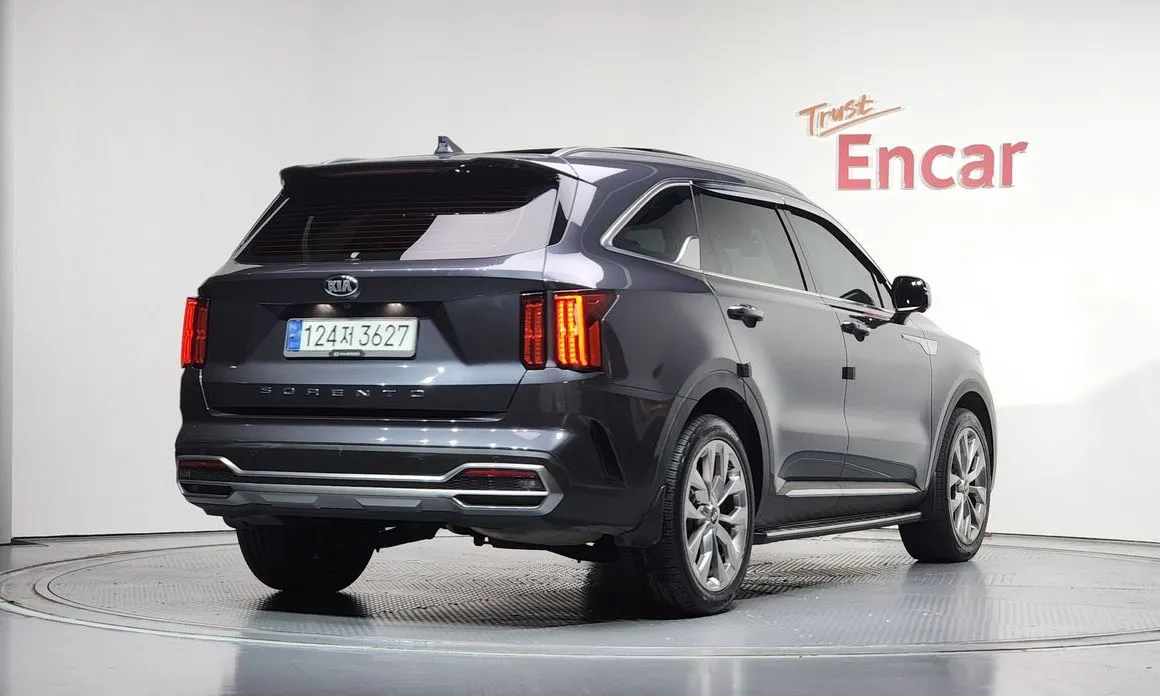 Kia Sorento — фото 3